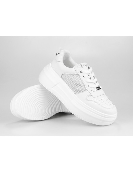 Buty sportowe damskie GOE LL2N4060 WHITE