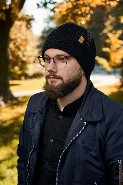 alt