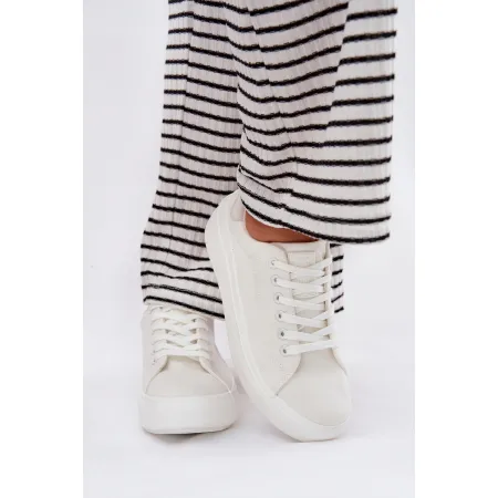 Buty damskie sneakersy BIG STAR trampki sportowe miejskie białe RR274463 39