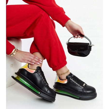 SNEAKERSY buty sportowe damskie GOE skórzane czarne podwyższone NN2N4030 36